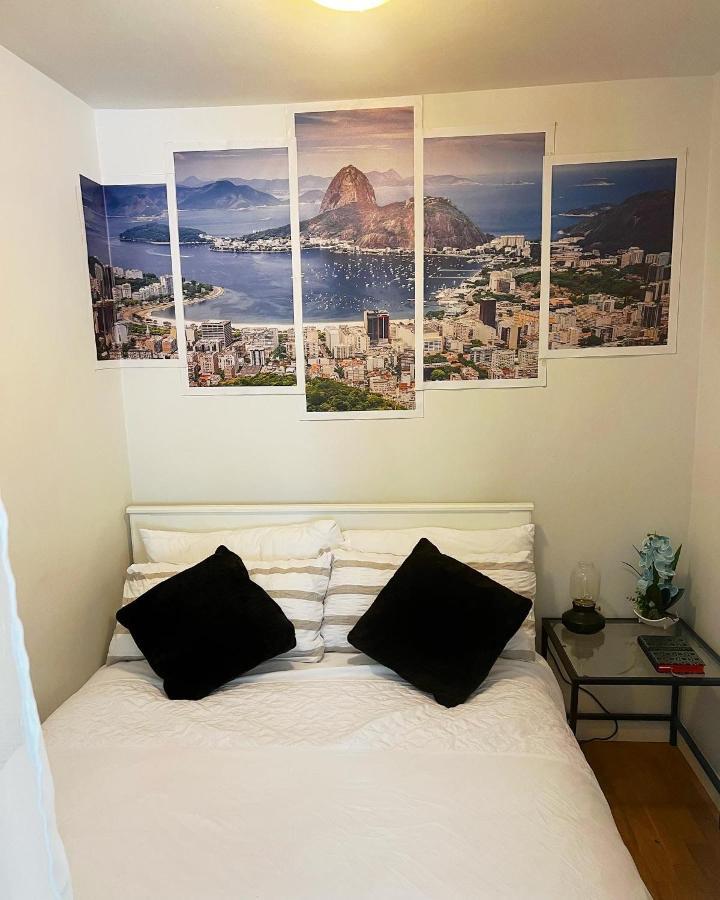 Garden Beautiful Cozy Flat , Recent Decorated. Apartman London Kültér fotó