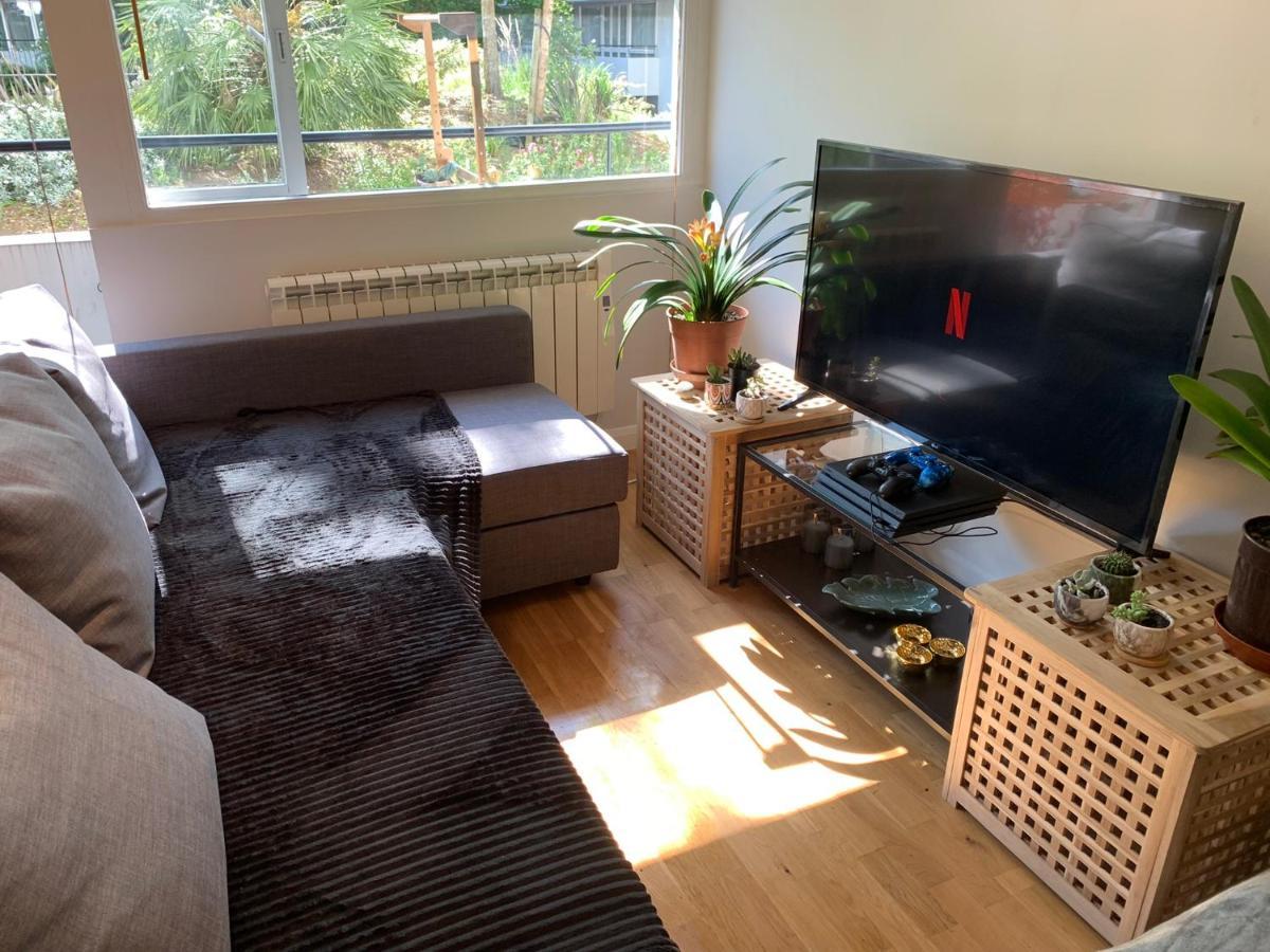 Garden Beautiful Cozy Flat , Recent Decorated. Apartman London Kültér fotó